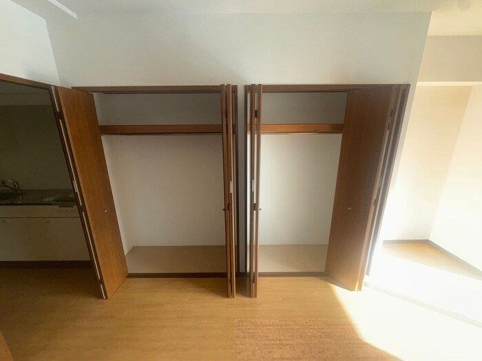 物件内観写真13　(収納)
