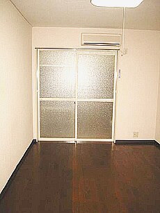 物件内観写真6　(居室)