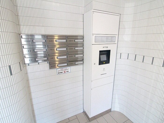 物件外観写真3　(建物設備)