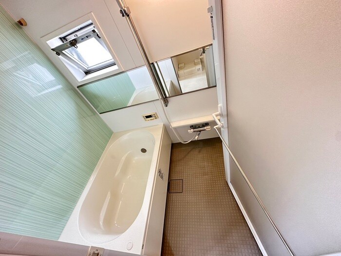 物件内観写真13　(バス／シャワールーム等)