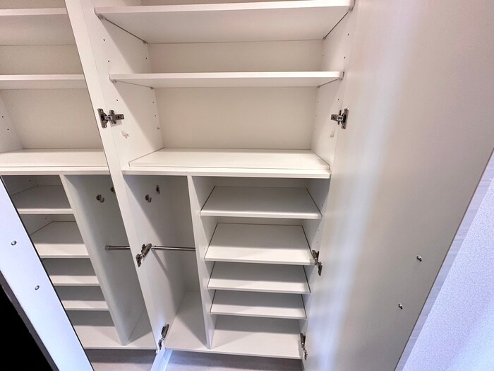 物件内観写真21　(室内からの展望)