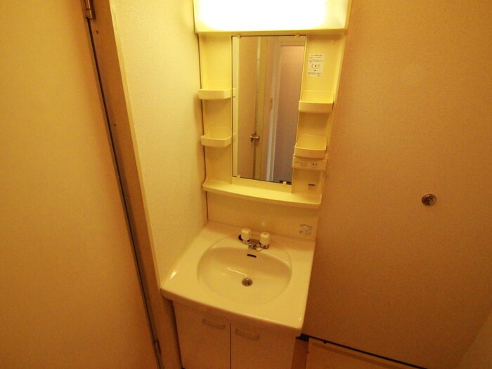 物件内観写真10　(洗面)