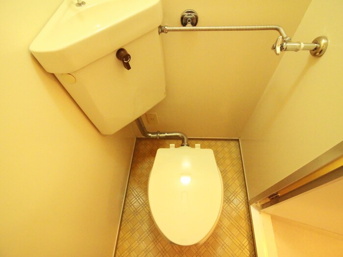 物件内観写真11　(トイレ)