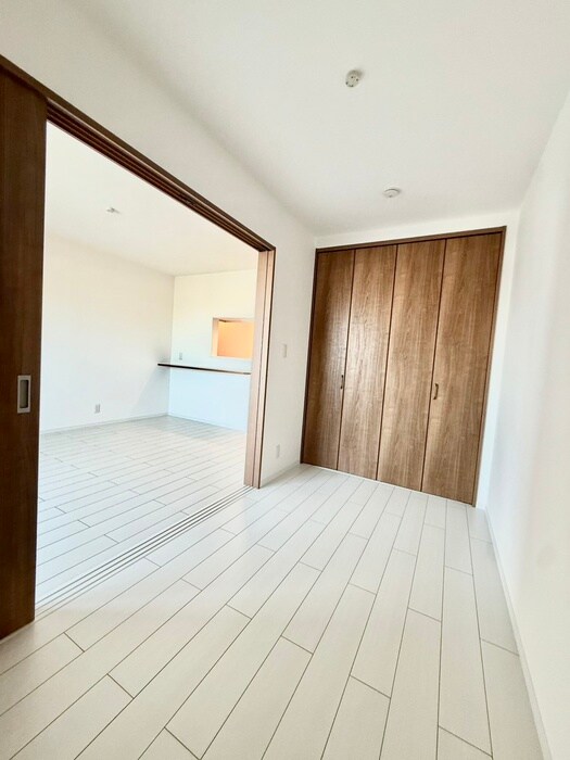 物件内観写真9　(居室)