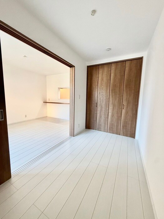 物件内観写真10　(居室)