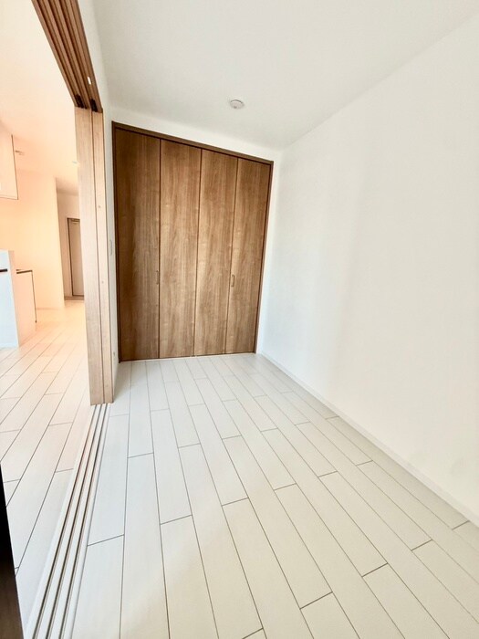 物件内観写真11　(居室)