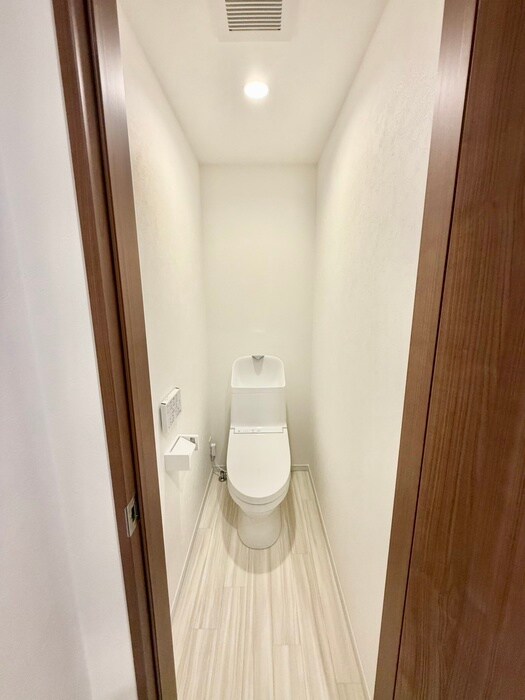 物件内観写真14　(トイレ)