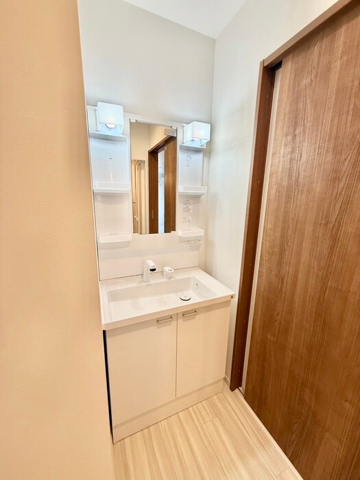 物件内観写真15　(洗面)