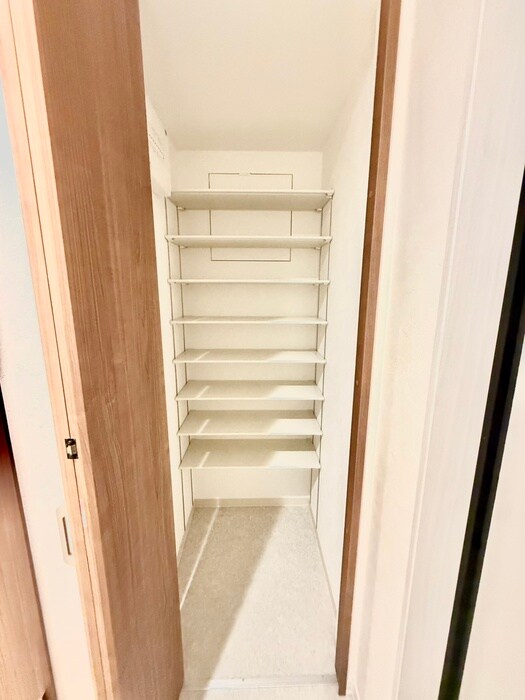 物件内観写真19　(靴箱)