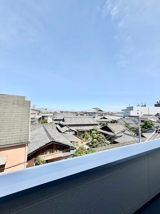 物件内観写真21　(室内からの展望)