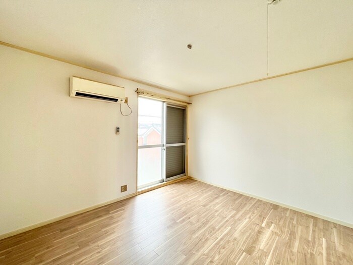 物件内観写真6　(居室)