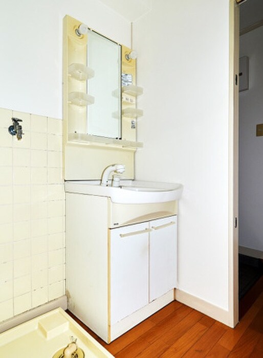 物件内観写真9　(洗面)