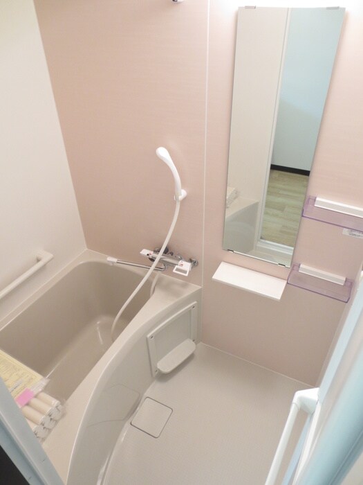 物件内観写真10　(バス／シャワールーム等)