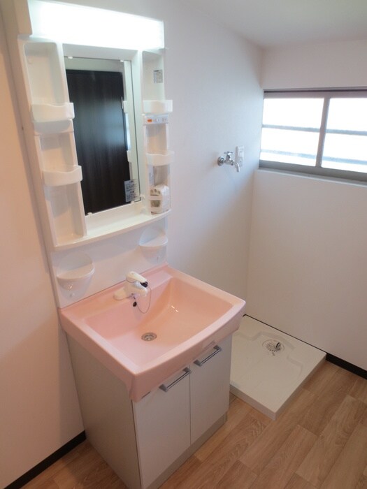 物件内観写真12　(洗面)