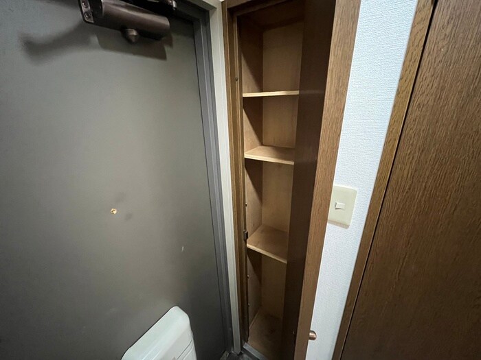 物件内観写真17　(靴箱)