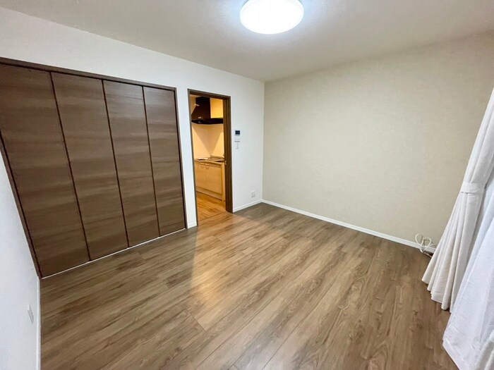 物件内観写真10　(居室)