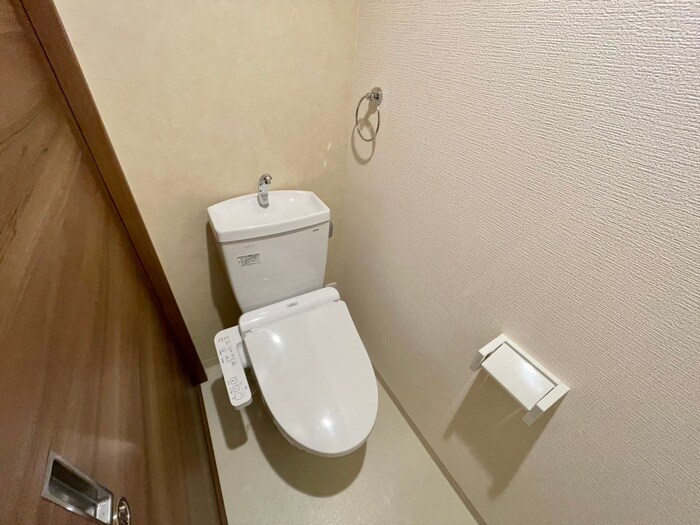 物件内観写真14　(トイレ)