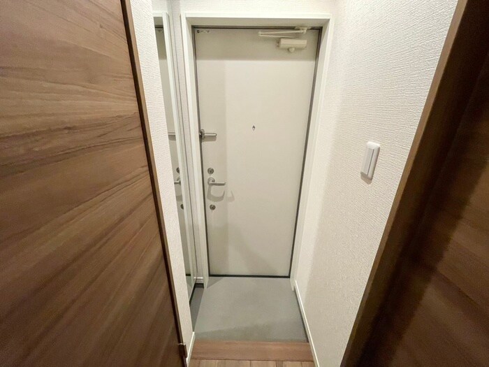 物件内観写真19　(玄関)