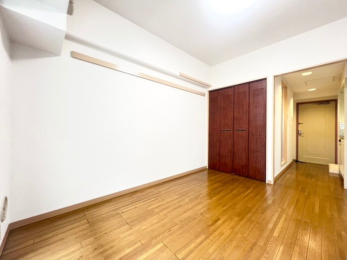 物件内観写真5　(居室)