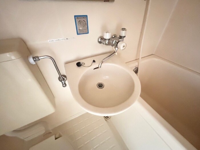 物件内観写真12　(洗面)