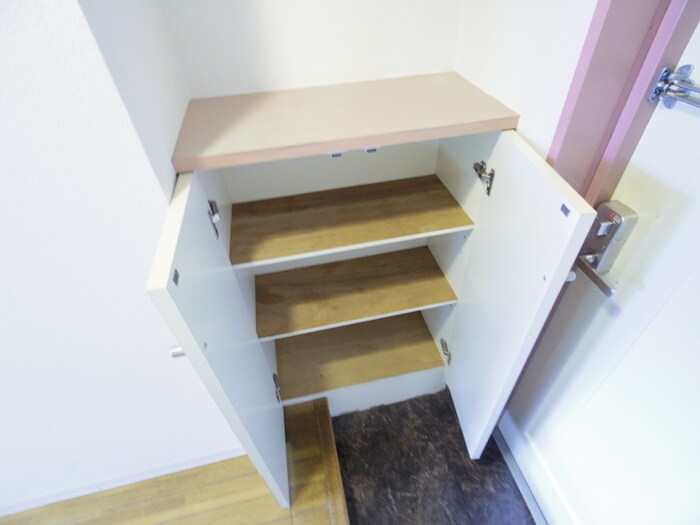 物件内観写真17　(靴箱)