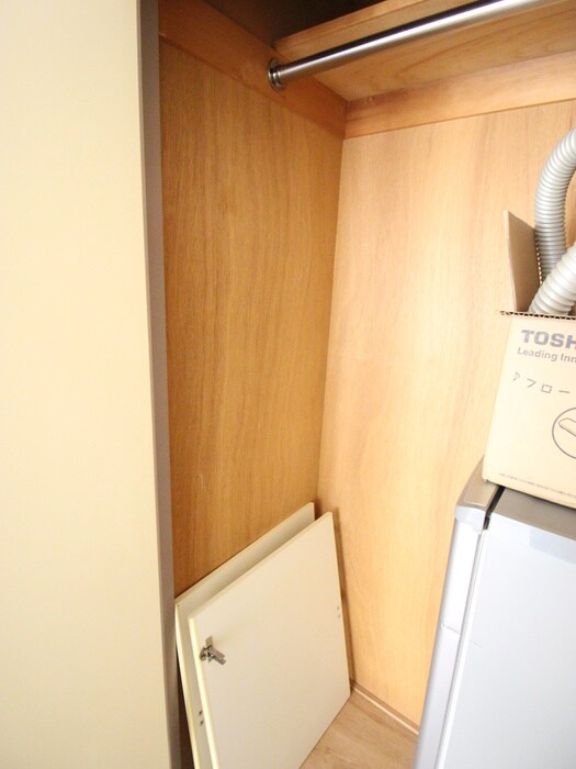 物件内観写真14　(収納)