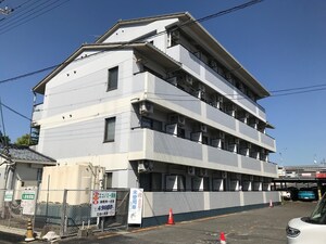 石山ＩＶＹハイツ外観写真