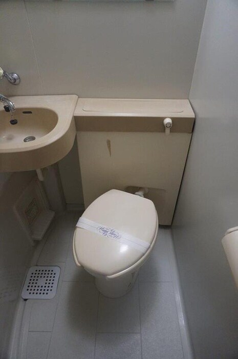 物件内観写真13　(トイレ)