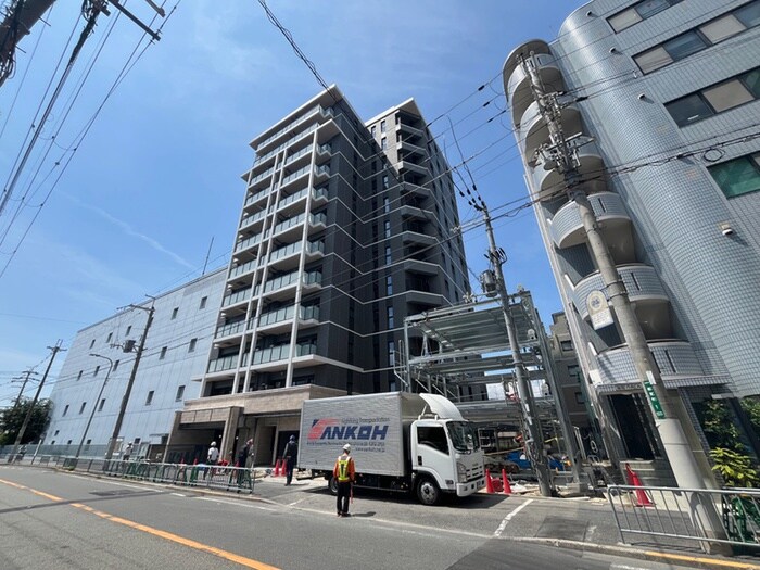 物件外観写真5　(駐車場)