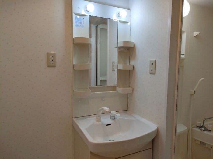 物件内観写真13　(洗面)