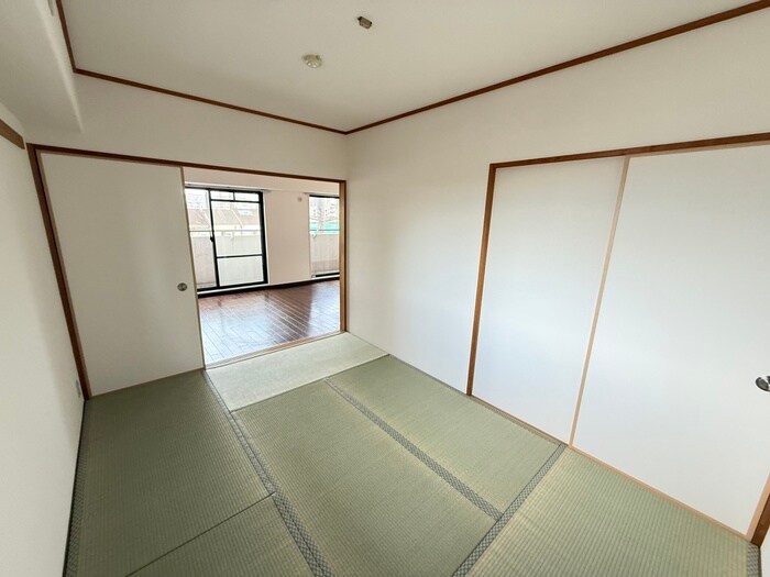 物件内観写真14　(居室)