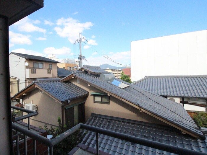 物件内観写真14　(室内からの展望)