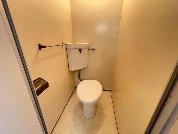 物件内観写真10　(トイレ)