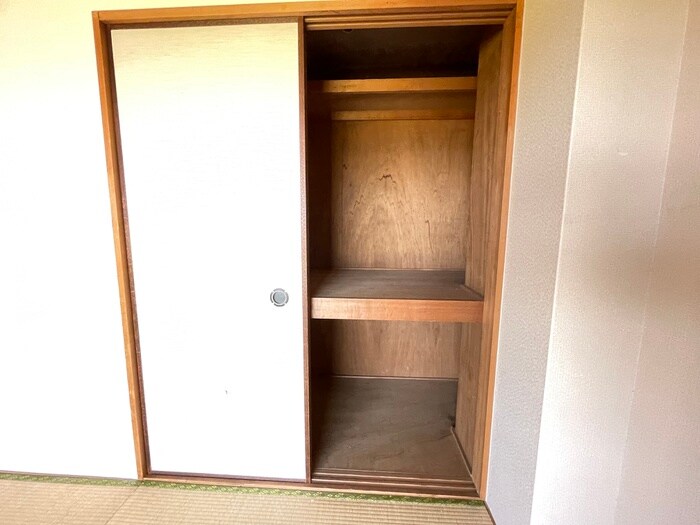 物件内観写真18　(収納)