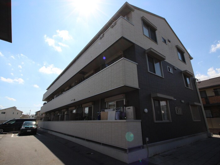 物件外観写真6　(外観写真)