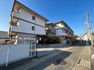 橋本マンション外観写真