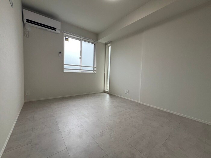 物件内観写真19　(居室)