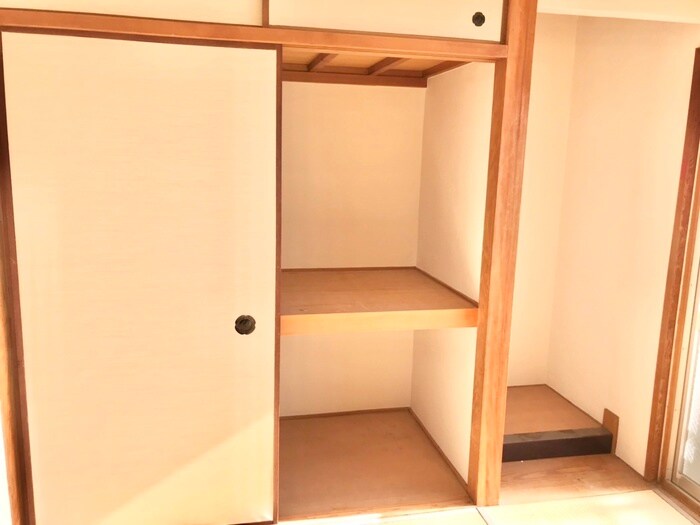 物件内観写真13　(収納)