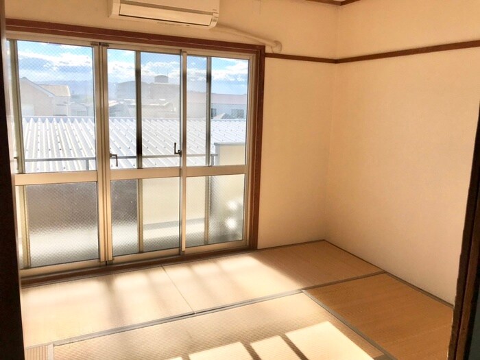 物件内観写真16　(居室)