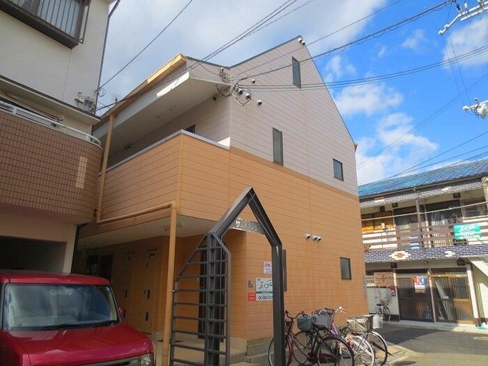 物件外観写真2　(外観写真)