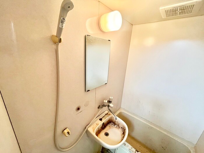 物件内観写真10　(洗面)