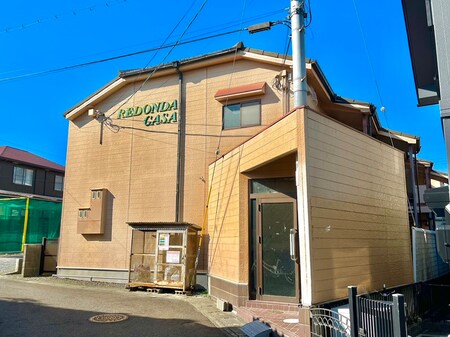 レドンダカサ追分外観写真