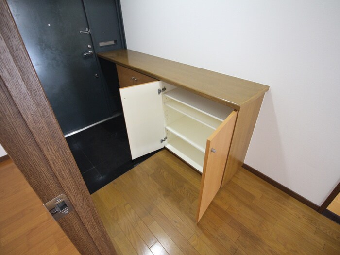 物件内観写真20　(靴箱)