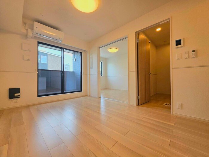 物件内観写真7　(居室)