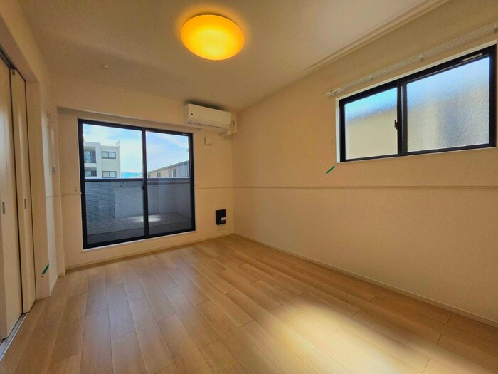 物件内観写真7　(居室)