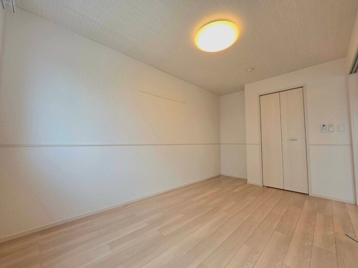 物件内観写真10　(居室)