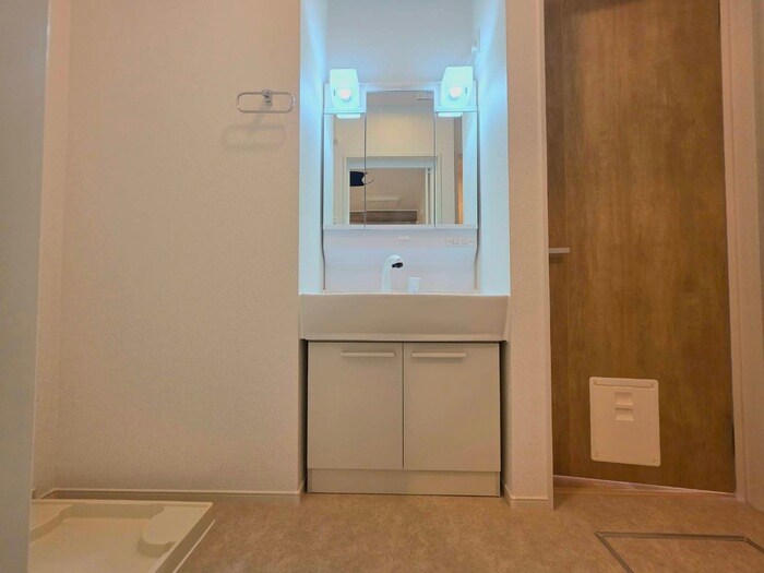 物件内観写真12　(洗面)