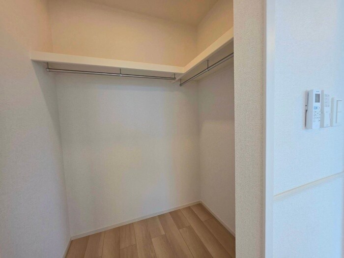 物件内観写真17　(収納)