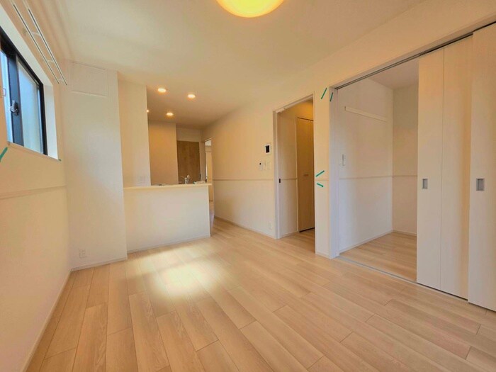 物件内観写真22　(居室)