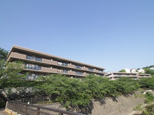 東急ﾄﾞｴﾙ･ｱﾙｽ名谷つつじが丘外観写真